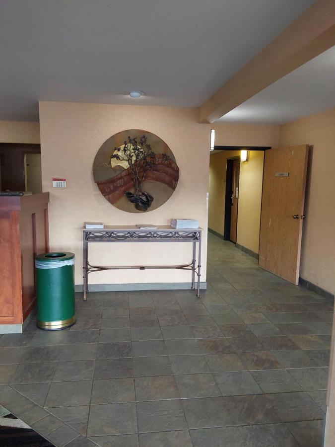 Lavissh Inn And Suites Bellingham Dış mekan fotoğraf