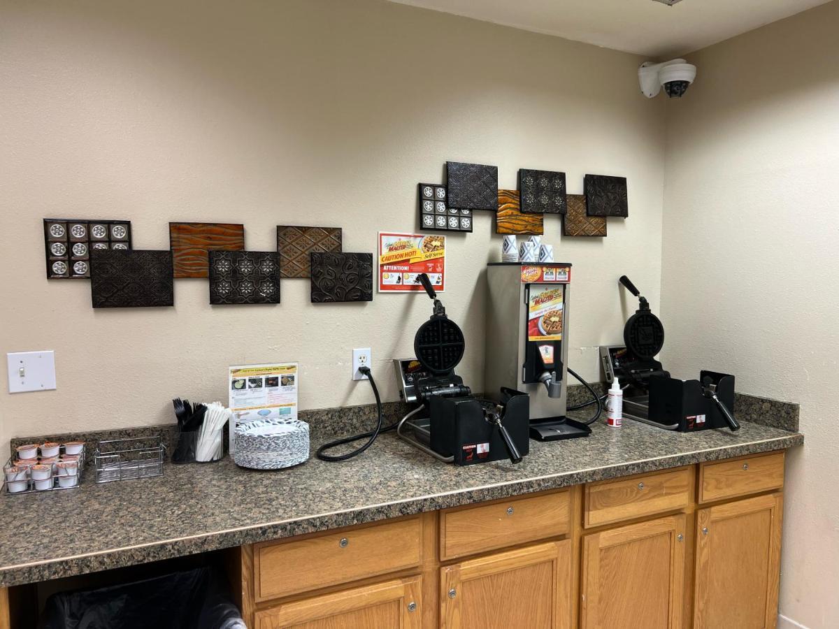 Lavissh Inn And Suites Bellingham Dış mekan fotoğraf